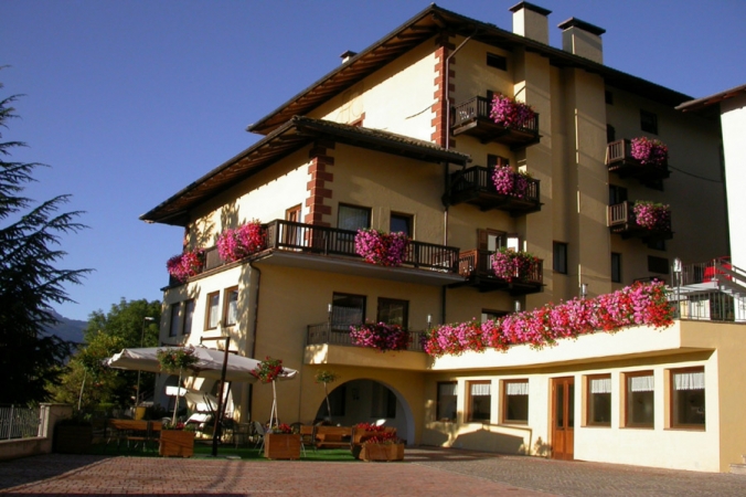 Hotel Corona Montagna